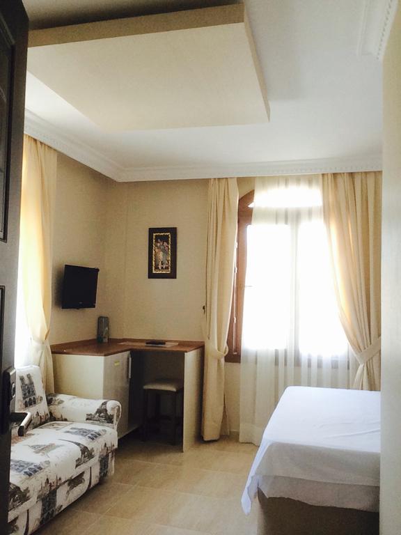 Golden Stone Butik Otel Çeşme Pokój zdjęcie