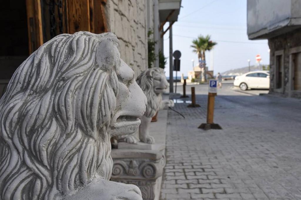 Golden Stone Butik Otel Çeşme Zewnętrze zdjęcie