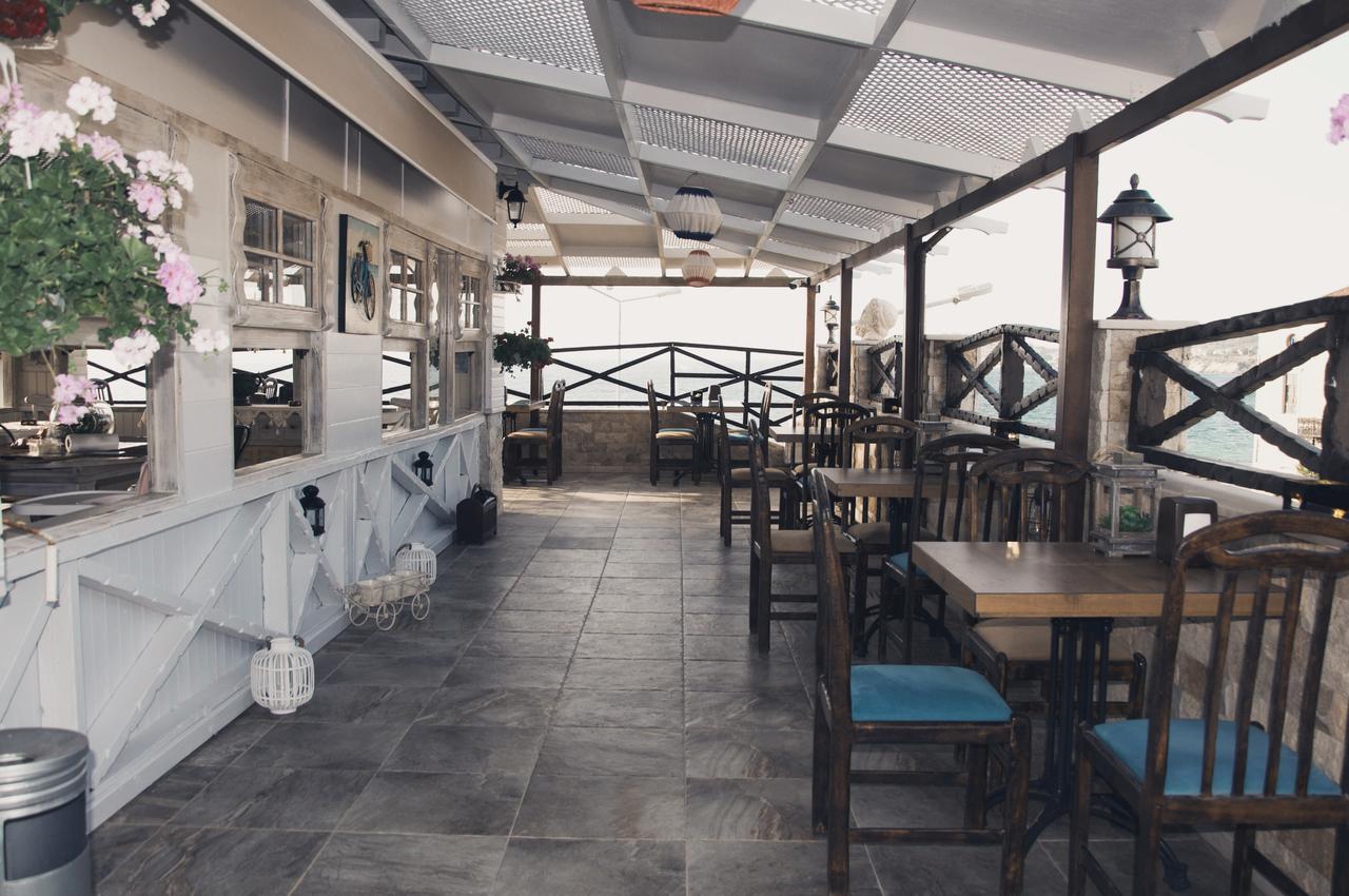 Golden Stone Butik Otel Çeşme Zewnętrze zdjęcie